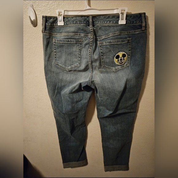 COPY - Torrid Jeans - Picture 2 of 3